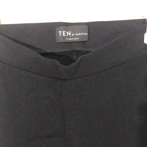 Black TEN by Babaton leggings